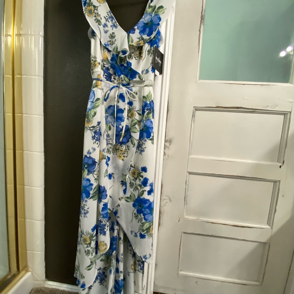 Royal Blue & White Summer dress! 
Beautiful bright colors.
Never worn w tags - Picture 3 of 10